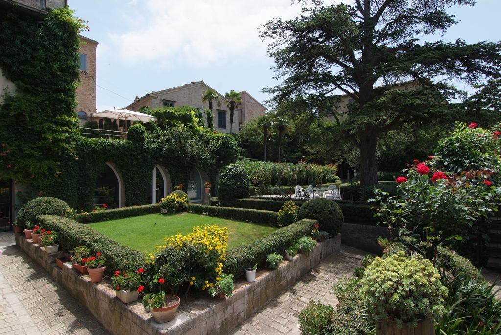 Palazzo Dalla Casapiccola Bed & Breakfast มาเชราตา ภายนอก รูปภาพ